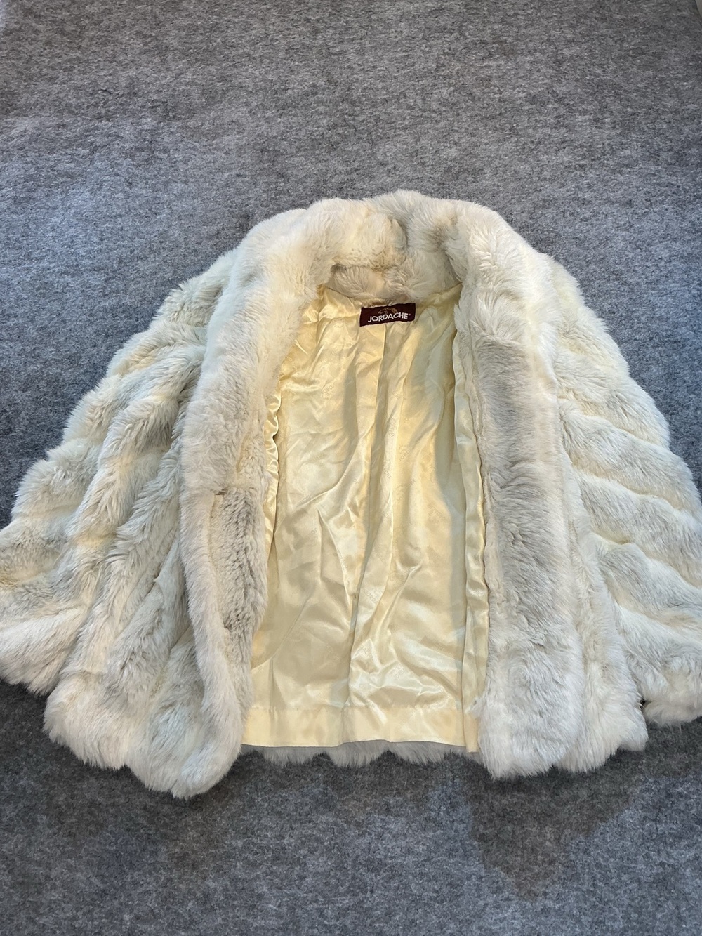 Jordache Vintage Cream Faux Fur Teddy Jacket Size 5/6